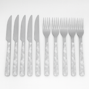 ست چنگال و چاقو